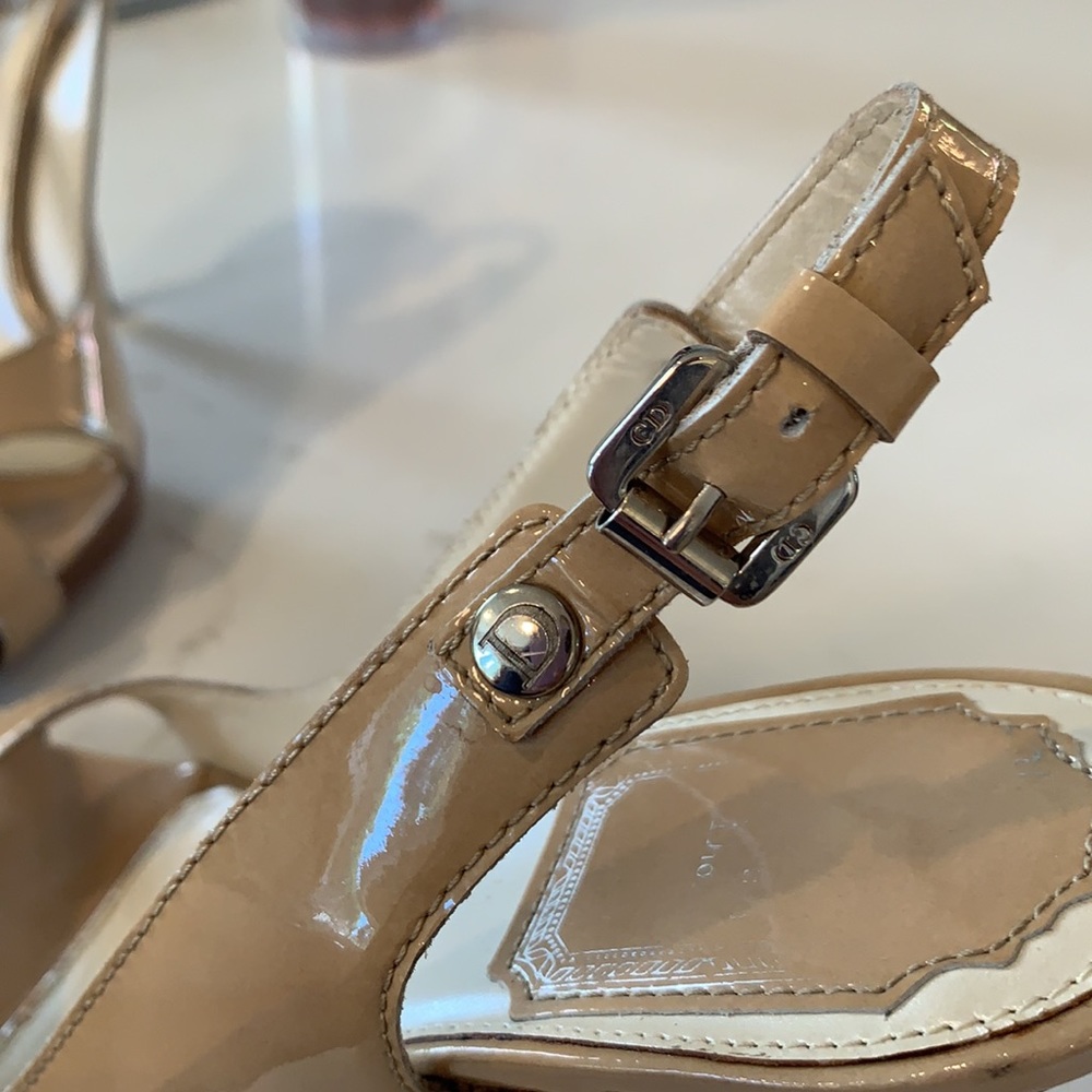 Christian Dior patent leather platform pumps - Picture 13 of 16
